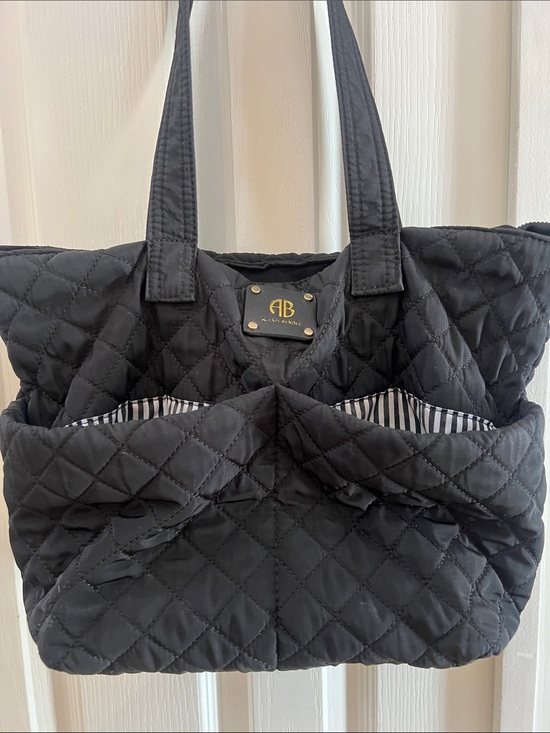 Alexis Bendel Handbags - AB by Alexis Bendel Quilted Black Tote